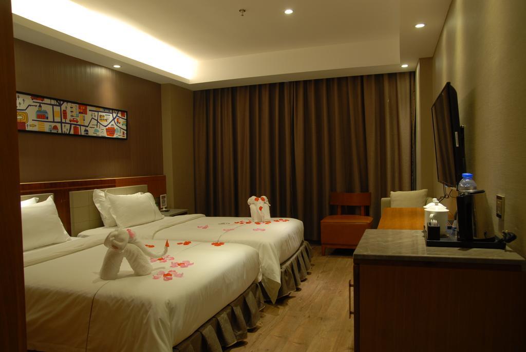 Insail Hotel Châu Hải Ngoại thất bức ảnh