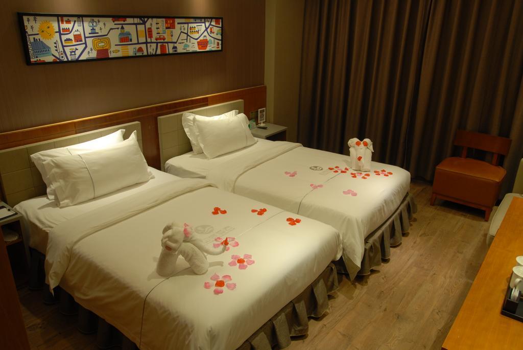 Insail Hotel Châu Hải Ngoại thất bức ảnh